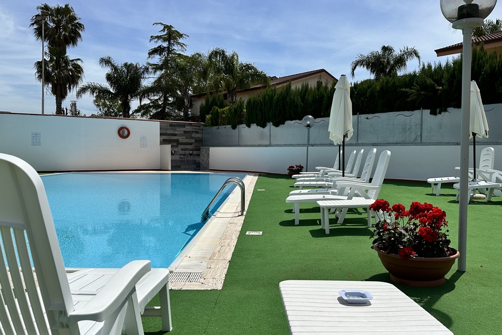 Marina Living Rooms & Pool